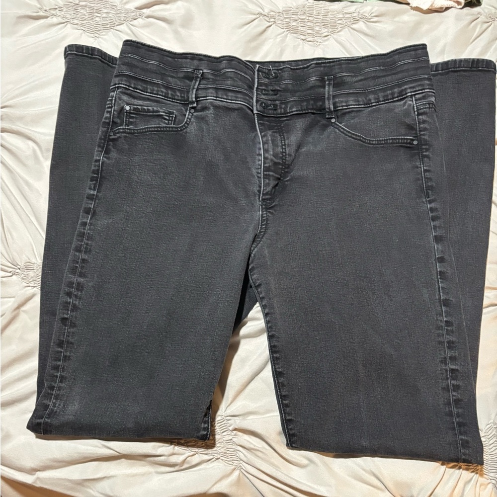 Ann Taylor Black Skinny Jeans with High-Rise Waist comfortable casual classic